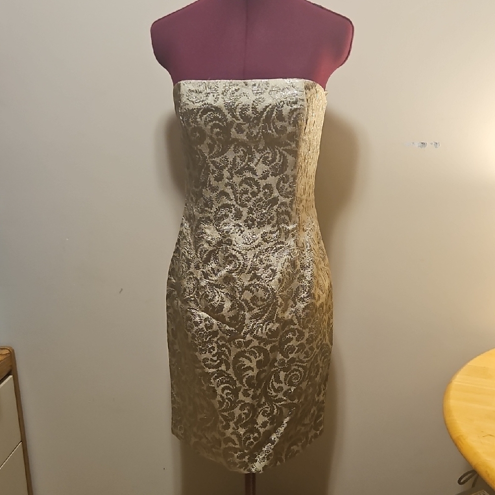 Jessica McClintock Strapless Gold Pattern Dress